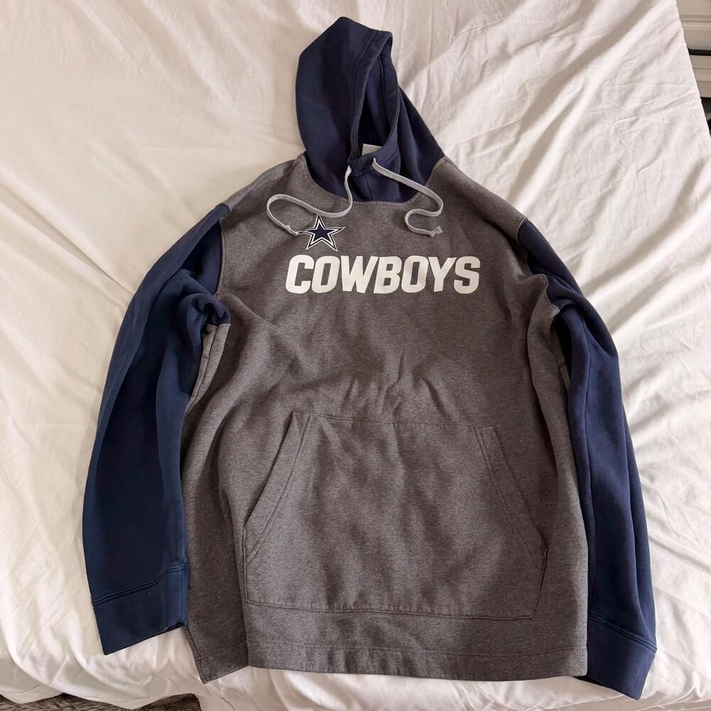Nike Men's Grey and Navy Hoodie